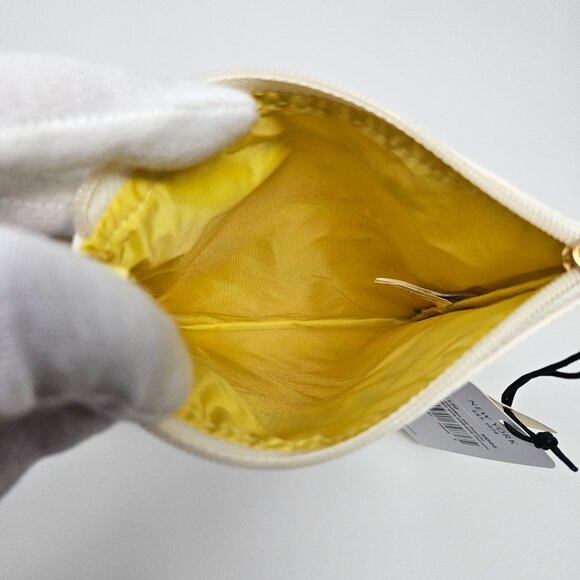 Lesportsac Haribo Goldbears Gummy Bear zippered pouch NWT - Picture 6 of 7